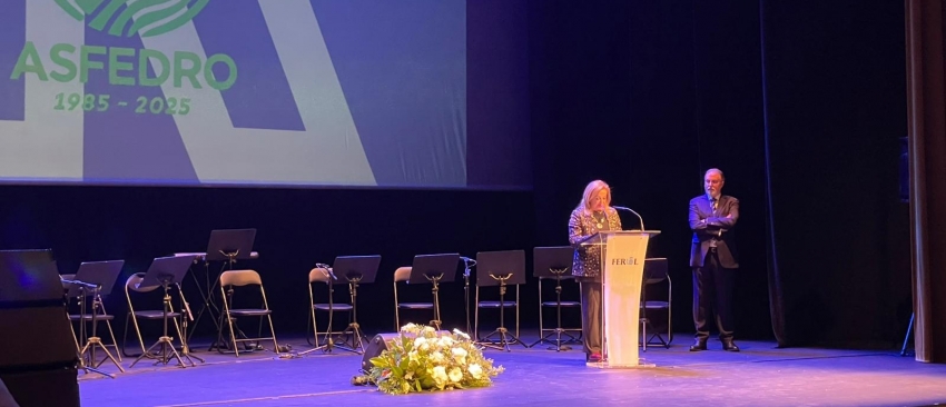 Felisa Pérez, vicepresidenta de UNAD, durante su intervención en la gala por el 40º aniversario de Asfedro